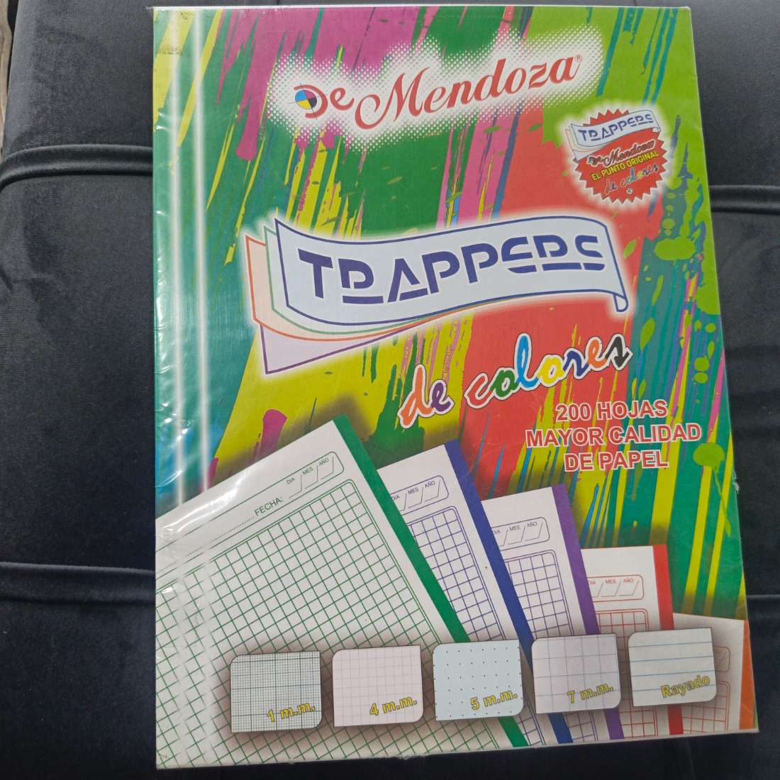 PAQUETE DE HOJAS DE TRAPPERS PUNTEADA