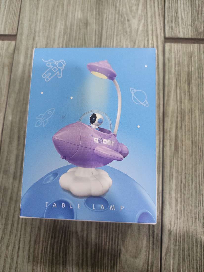 LAMPARA AVION SANRIO ROSA