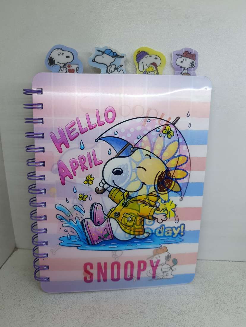 CUADERNO ANILLADO SNOOPY